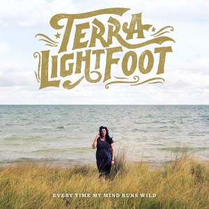 收聽Terra Lightfoot的Emerald Eyes歌詞歌曲