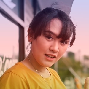 Album Menungso Ora Toto from Rie Aliasas