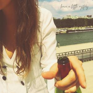 อัลบัม leave a little mystery ศิลปิน Sarah Gannon
