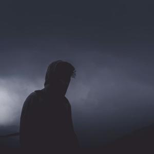 ดาวน์โหลดและฟังเพลง Menghilang พร้อมเนื้อเพลงจาก Ompay_TassoL