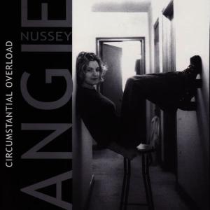 收聽Angie Nussey的Boy Next Door歌詞歌曲