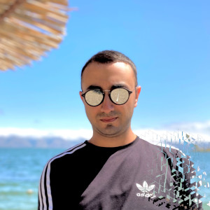 收聽Gevorg Margaryan的Ton Kuga, Mokats Shuken歌詞歌曲