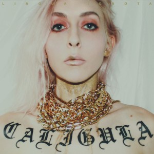 ดาวน์โหลดและฟังเพลง I AM THE BEAST (其他) พร้อมเนื้อเพลงจาก Lingua Ignota