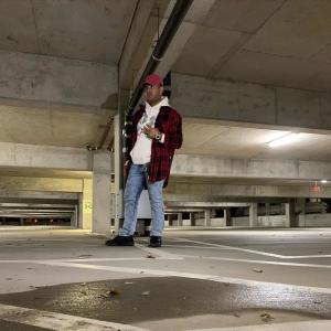 收聽David Fuentes的Junkie Money (Explicit)歌詞歌曲