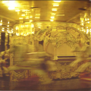 收聽Standstill的Airplane歌詞歌曲