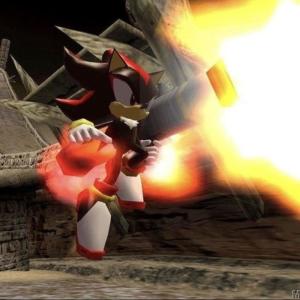 收听tayservin的nine (feat. cheRomani+) (Explicit)歌词歌曲