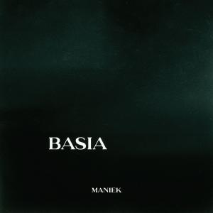 Dengarkan Basia lagu dari Maniek dengan lirik