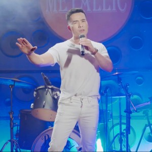 收聽Jimmy Lam Pham的Sai Lầm Của Anh歌詞歌曲