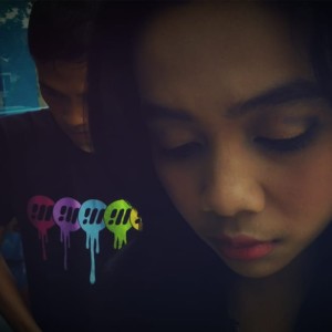 Dengarkan Antara Aku, Kau, & Dirinya lagu dari Candies band dengan lirik