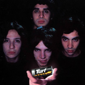 ดาวน์โหลดและฟังเพลง Tarjeta Postal (Remasterizado 2024) พร้อมเนื้อเพลงจาก Turf