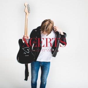 ดาวน์โหลดและฟังเพลง Daydream (Alternate Version) พร้อมเนื้อเพลงจาก The Xcerts