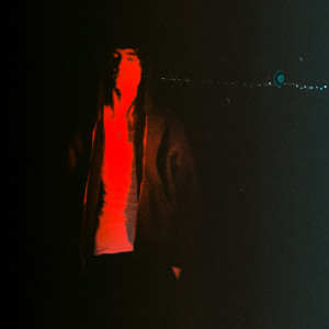 收聽sombr的alibi歌詞歌曲