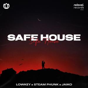 Steam Phunk的專輯Safe House