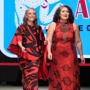 收聽Ay Lelum的Grandfather Song (feat. William Good)歌詞歌曲