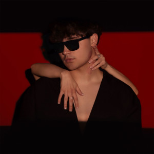 Listen to Голодная song with lyrics from Ovvner