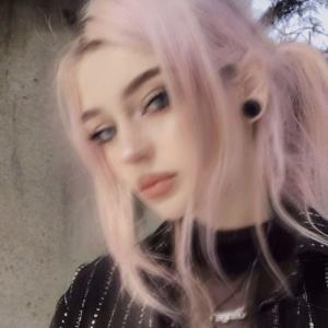 Dengarkan lagu only love can hurt like this nyanyian sped up viral audios dengan lirik
