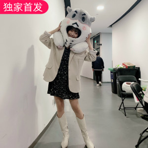 ดาวน์โหลดและฟังเพลง Piu Piu Piu (BGM DJ版) พร้อมเนื้อเพลงจาก 花叔