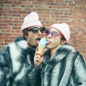 ดาวน์โหลดและฟังเพลง Not A Beanie (Explicit) พร้อมเนื้อเพลงจาก Connor Price