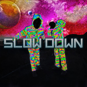 Dengarkan Slow Down lagu dari James Kennedy dengan lirik