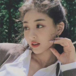 Listen to FANCY (cover: TWICE) (完整版) song with lyrics from 阿乐欸