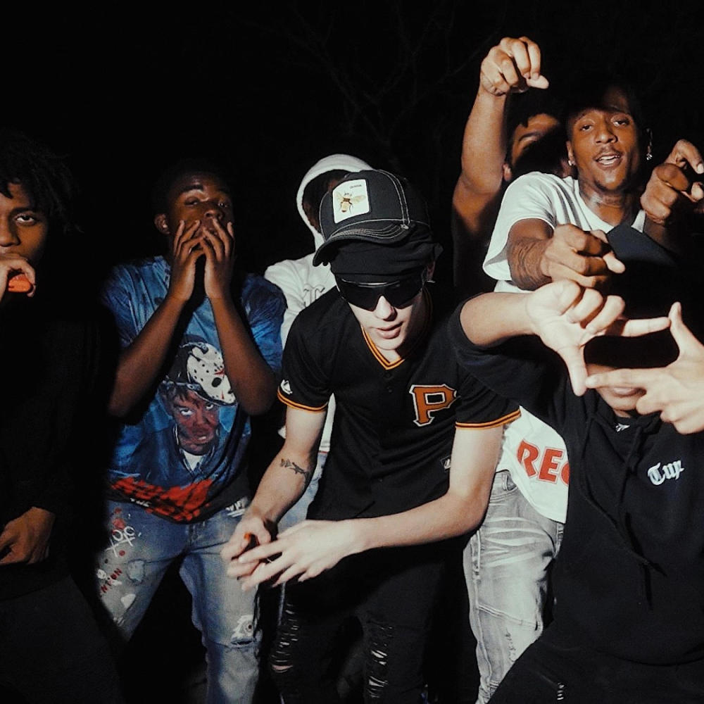 Shootout (feat. DaedaeIke & Luh Dorian) (Explicit)