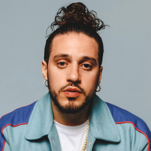 Russ ดาวน์โหลดและฟังเพลงฮิตจาก Russ