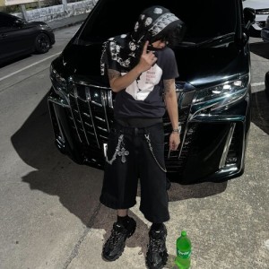 NICXKY的专辑EOS (Explicit)