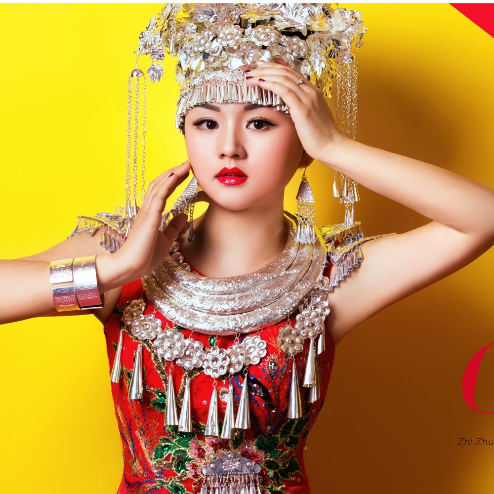 李红艳