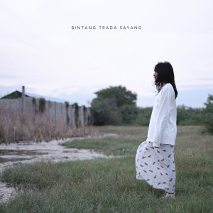 Listen to Bintang Trada Sayang song with lyrics from Near