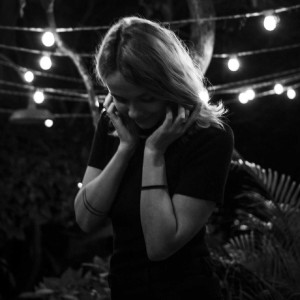 Listen to Cravado song with lyrics from Laure Briard