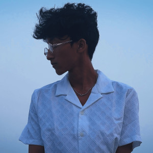 收聽VarunGG的KHAYAL (Explicit)歌詞歌曲