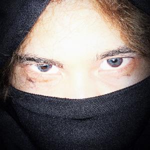 bar$的專輯All Eyes On Me (feat. QHALID) [Explicit]