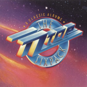 ดาวน์โหลดและฟังเพลง Waitin' for the Bus พร้อมเนื้อเพลงจาก ZZ Top