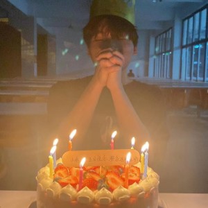 Album 小揖的二十岁 from 盛云泽