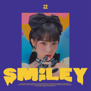 YENA (崔叡娜)的專輯SMiLEY
