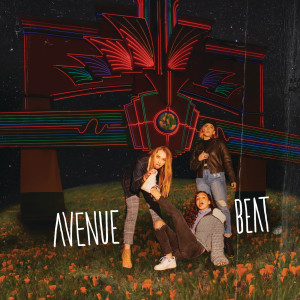 ดาวน์โหลดและฟังเพลง Broke (wrktp) พร้อมเนื้อเพลงจาก Avenue Beat