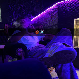 收聽Dayo的Flugmodus (Explicit)歌詞歌曲