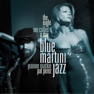 ดาวน์โหลดและฟังเพลง Summer Night พร้อมเนื้อเพลงจาก Blue Martini Jazz