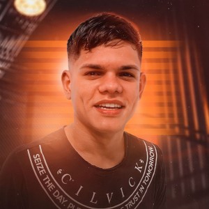 ดาวน์โหลดและฟังเพลง Vaqueiro Apaixonado พร้อมเนื้อเพลงจาก Israel Dutra