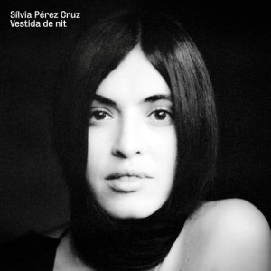 收聽Silvia Pérez Cruz的Tonada De Luna Llena歌詞歌曲