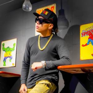 Listen to 1 X100TO song with lyrics from Mg La Nueva Melodía