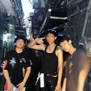 ดาวน์โหลดและฟังเพลง Cinematic life (Explicit) พร้อมเนื้อเพลงจาก BJN