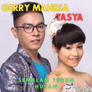 Dengarkan Semalam Turun Hujan lagu dari Tasya Rosmala dengan lirik