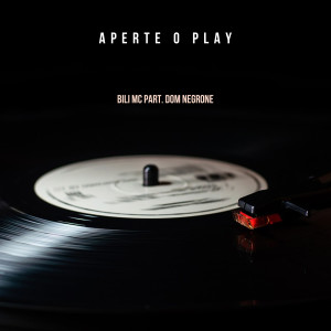 收聽Bili MC的Aperte o Play (Explicit)歌詞歌曲