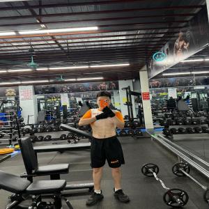 Nguyễn Hải Nam的專輯Bông Hoa Tệ Nhất (Explicit)