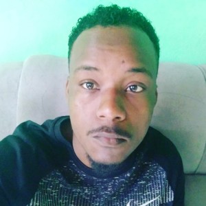 ดาวน์โหลดและฟังเพลง Coração Vazio พร้อมเนื้อเพลงจาก Mano jeff