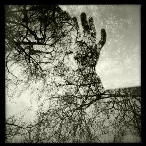 ดาวน์โหลดและฟังเพลง Lille Bæst พร้อมเนื้อเพลงจาก Suns Of Satan