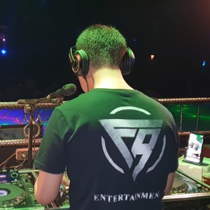 收聽DJ Fredy的DJ PENANTIAN 2K21歌詞歌曲
