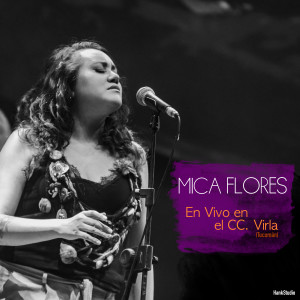 收聽Mica Flores的El Azul de la Luz (En Vivo)歌詞歌曲