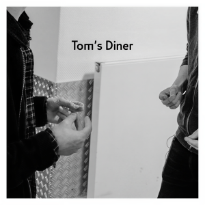 收聽AnnenMayKantereit的Tom's Diner歌詞歌曲